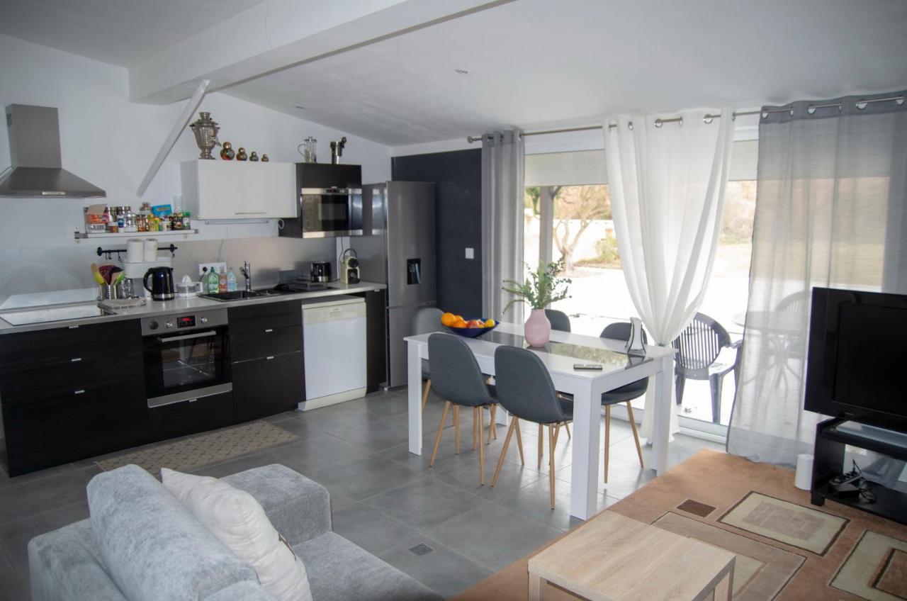 Gite Kalinka Valensole Exteriör bild